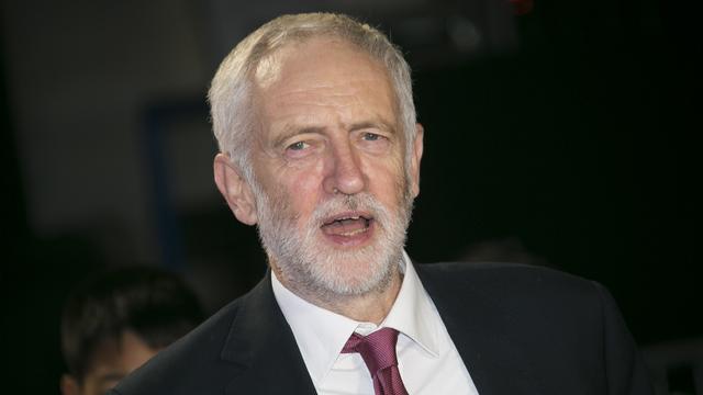 Depuis son élection à la tête du Labour en 2015, Jeremy Corbyn est lui-même taxé d'antisémitisme. [AP Invision - JOEL C RYAN]