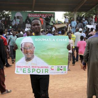 Un supporter de Soumaïla Cissé. [AP Photo/Keystone - Baba Ahmed]