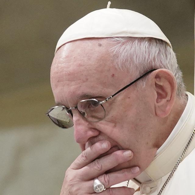 Le pape François en pleine tempête médiatique. [AP Photo/Keystone - Andrew Medichini]
