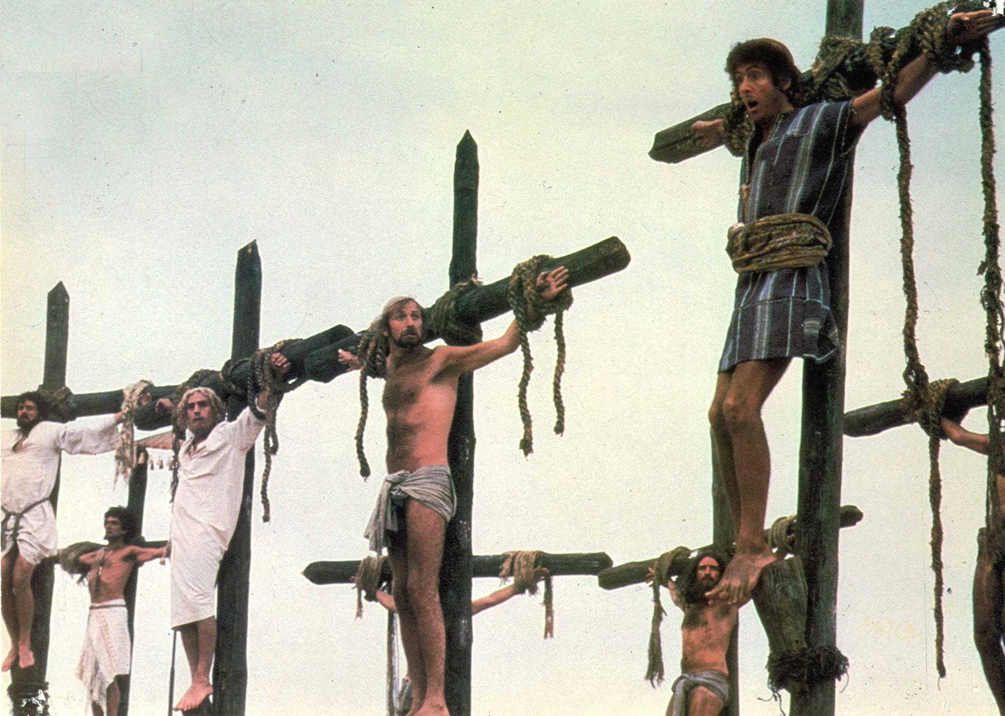 La scène finale du crucifiement dans "La vie de Brian". [AFP - HandMade Films / Archives du 7eme Art / Photo12]