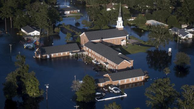 Après le passage de l'ouragan Florence, des quartiers entiers se retrouvent sous les eaux en Caroline du Sud et du Nord. [AP - Sean Rayford]