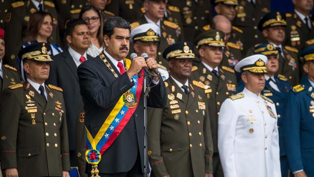 Le président du Venezuela Nicolas Maduro lors d'une cérémonie officielle samedi soir à Caracas. [Keystone - Miguel Gutierrez - EPA]