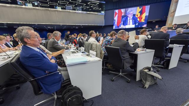 Les députés genevois siègent dans la salle Popov, de l'Union internationale des telecommunications, en raison de rénovation de l'Hôtel-de-Ville. [Keystone - Martial Trezzini]