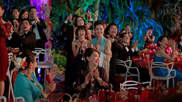 Une scène du film "Crazy rich asians". [Warner Bros - Michelle Yeoh]