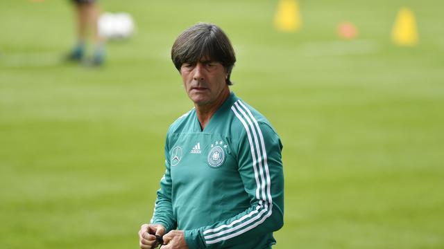 Sous le feu des critiques après le Mondial, Löw risque son poste. [Lukas Barth-Tuttas]