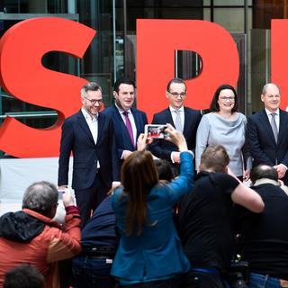 Les sociaux-démocrates allemands (SPD) ont présenté la liste de ministres qui feront partie du gouvernement Merkel.