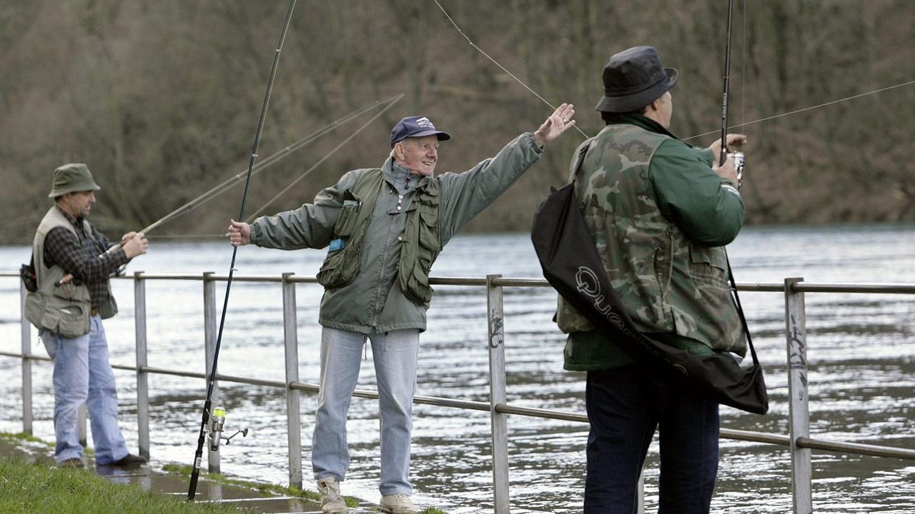 Les pêcheurs déplorent l'assèchement complets de certains petits cours d'eau depuis des semaines. (image d'illustration) [Keystone - Salvatore Di Nolfi]