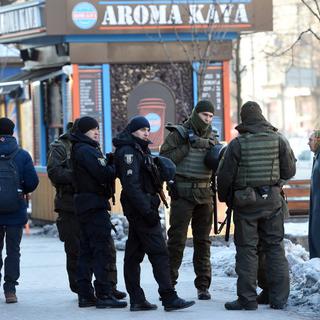 La loi martiale a été promulguée mercredi en Ukraine. [AFP - Sergei Supinsky]