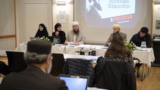 Le Conseil central islamique suisse a donné une conférence de presse à Berne lundi. [Keystone - Anthony Anex]