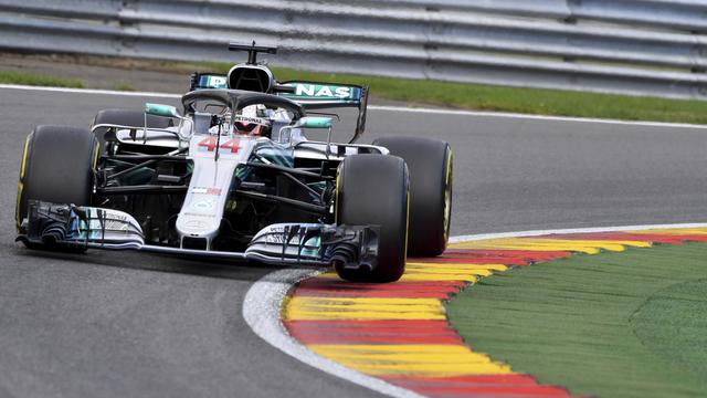 Lewis Hamilton a maté la concurrence sur la piste mouillée. [Geert Vanden Wijngaert]