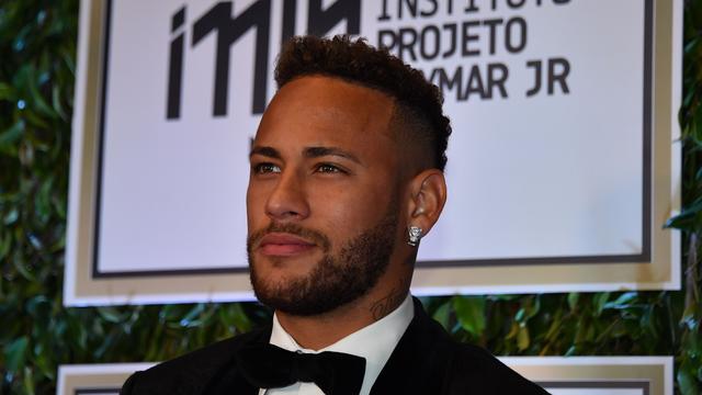 Neymar évoluera encore au Parc des Princes la saison prochaine. [Nelson Almeida]