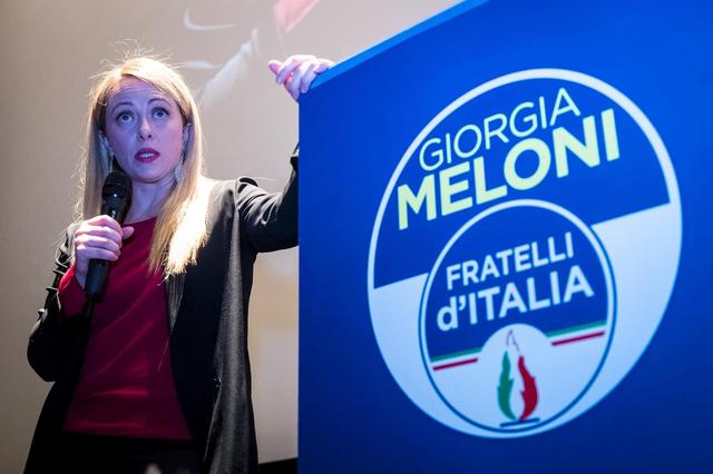 Giorgia Meloni, présidente de Fratelli d'Italia, lors d'un meeting à Rome le 18 février 2018. [EPA/KEYSTONE - ANGELO CARCONI]