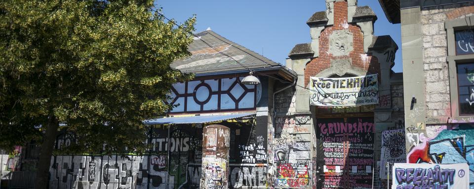 La Reitschule, également appelée Kulturzentrum Reithalle, à Berne. [Keystone - Alessandro della Valle]