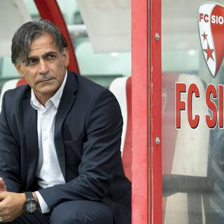 L'entraineur du FC Sion Maurizio Jacobacci a été congédié par Christian Constantin. [Keystone - Laurent Gillieron]