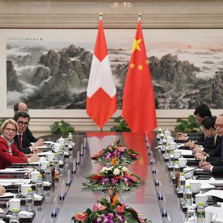 Les deux délégations réunies pour les discussions à Pékin, 03.04.2018. [EPA/Keystone - Iwasaki Minoru]