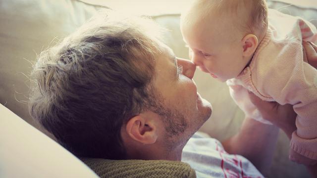 L'âge du père peut influencer la santé psychique des enfants.
Christin Lola
Fotolia [Christin Lola]