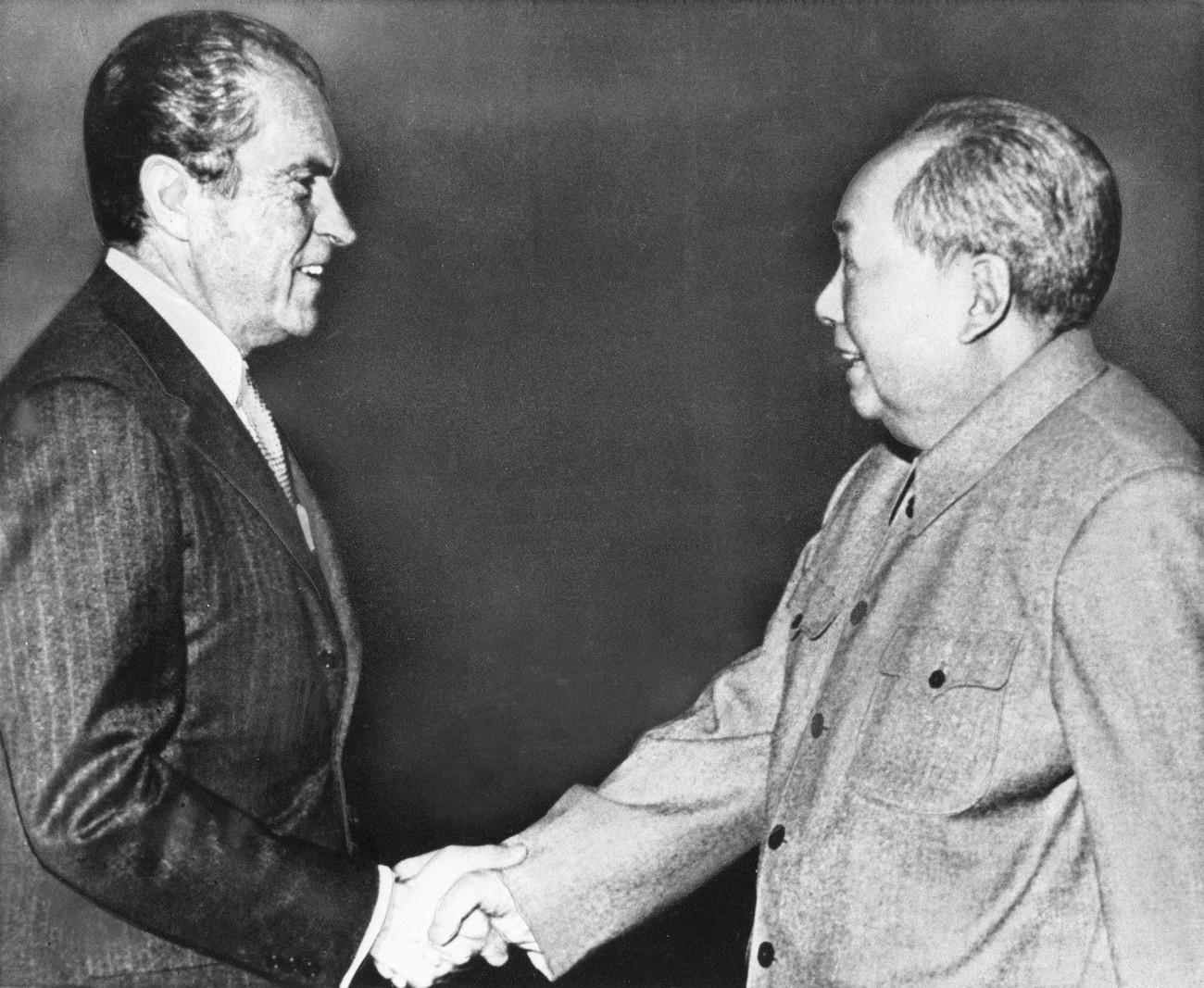 Richard Nixon Mao Zedong lors de leur rencontre en Chine en février 1972. [Keystone - AP Photo]