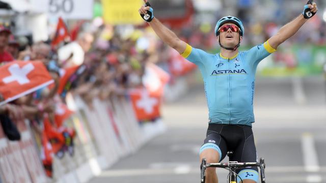 Jakob Fuglsang remporte l'avant dernière étape du Tour de Romandie. [Keystone - Christophe Bott]