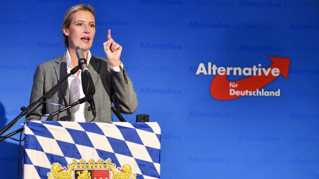 Alice Weidel est l'une des têtes du parti allemand d'extrême droite Alternative für Deutschland. [Keystone/epa - Lennart Preiss]