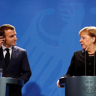 Emmanuel Macron et Angela Merkel devant la presse le 18 novembre 2018 à Berlin. [Reuters - Fabrizio Bensch]