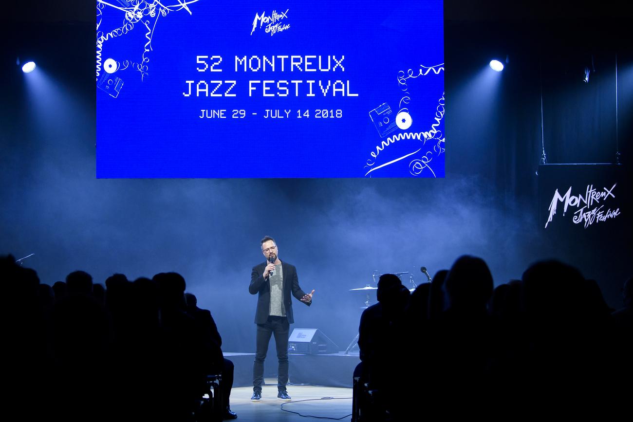 Mathieu Jaton, directeur du Montreux Jazz Festival, lors de la conférence de presse le 17 avril 2018. [KEYSTONE - Jean-Christophe Bott]