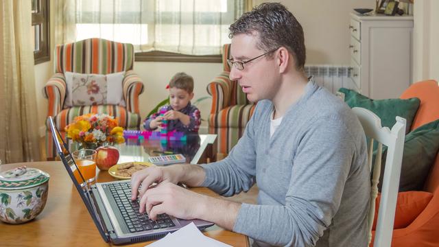 Le PLR suisse veut flexibiliser les horaires de travail. [Fotolia - doble.d]