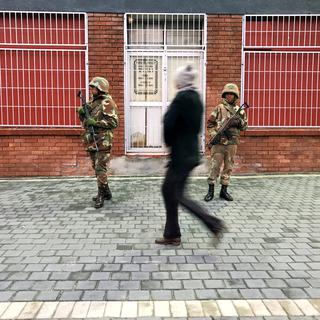 L'armée sud africaine a été déployée dans les banlieues du Cap. [Reuters - Shafiek Tassiem]