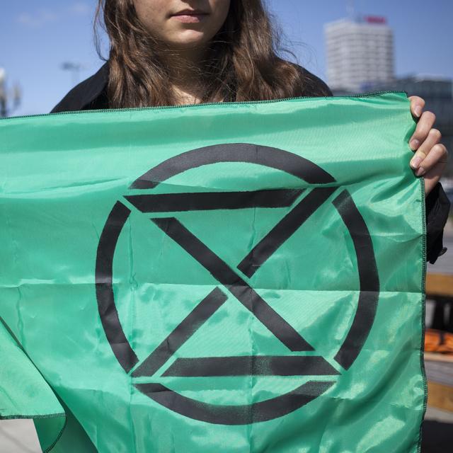 Le logo du mouvement Extinction Rebellion. [NurPhoto/AFP - Maciej Luczniewski]