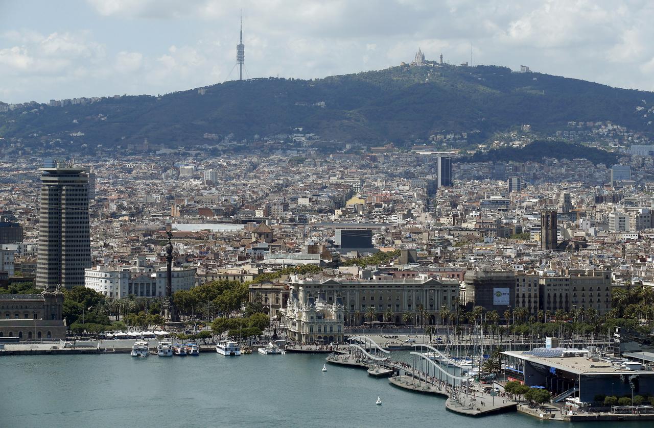 A Barcelone, des dizaines de cliniques se sont spécialisées dans l'aide à la PMA. [reuters - Albert Gea]