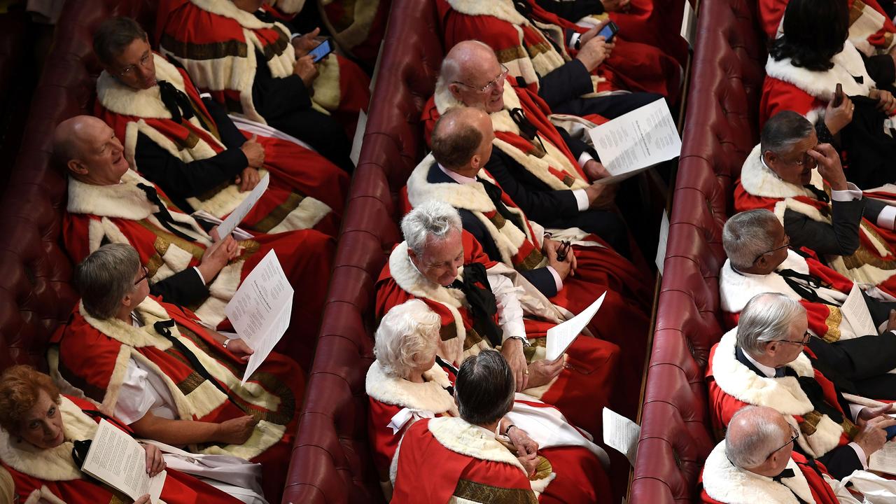 Au Royaume-Uni, la Chambre des Lords adopte la loi pour reporter le Brexit. [Reuters - Carl Court/Pool]