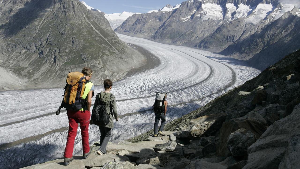 Vue sur le glacier d'Aletsch, dans le canton du Valais. [Keystone - Laurent Gillieron]