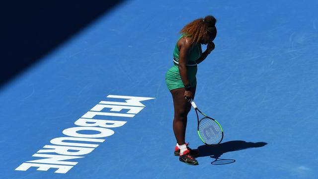 Serena Williams devra patienter pour remporter un 24e titre du Grand Chelem. [Keystone - Julian Smith]