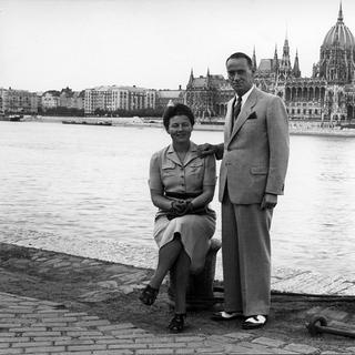 Gertrud et Carl Lutz à Budapest en 1943. [Archiv für Zeitgeschichte ETH Zürich - Agnes Hirschi]