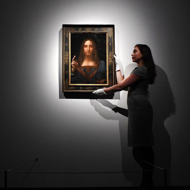 Le tableau "Salvator Mundi" de Léonard de Vinci, vendu 450 millions de dollars en 2017, n'est plus réapparu en public depuis. [KEYSTONE/EPA - Andy Rain]