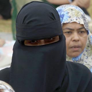 Une femme musulmane portant le niqab au Sri Lanka. [EPA/Keystone - M. A. Pushpa Kumara]