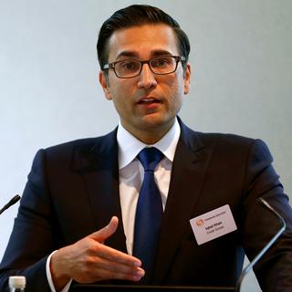 Iqbal Khan était le CEO de la gestion de fortune internationale du Credit Suisse. Il est devenu le codirecteur de la gestion de fortune de l'UBS. [Reuters - Arnd Wiegmann]