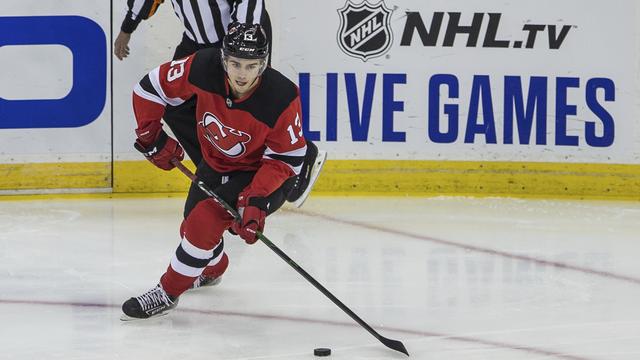 Pour son retour, Nico Hischier a ajusté le poteau, mais pas pris les points de la victoire. [Zuma Sports Wire]