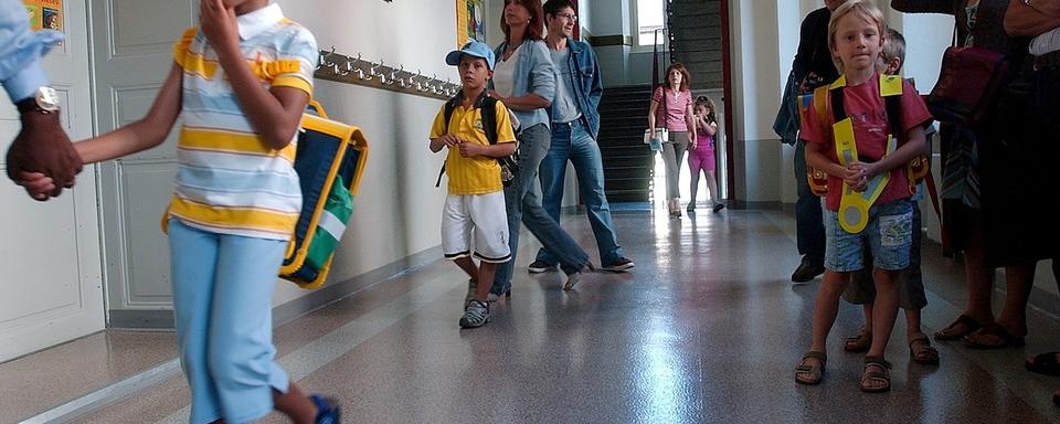 Près de 19'800 élèves feront leur rentrée scolaire lundi 19.08.2019 dans le canton de Neuchâtel. [Keystone - Sandro Campardo]