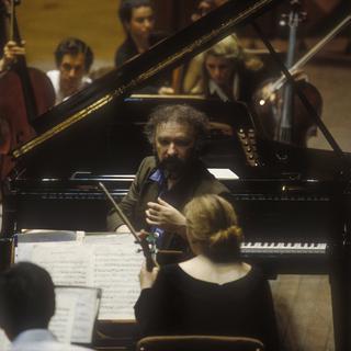 Le pianiste Radu Lupu à Rome en 1991.
MARCELLO MENCARINI/Leemage
AFP [MARCELLO MENCARINI/Leemage]
