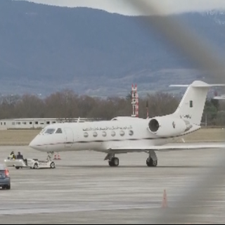 L'avion du président Bouteflika, de type Gulfstream 4S, à son arrivée à Cointrin. [RTS - RTS]
