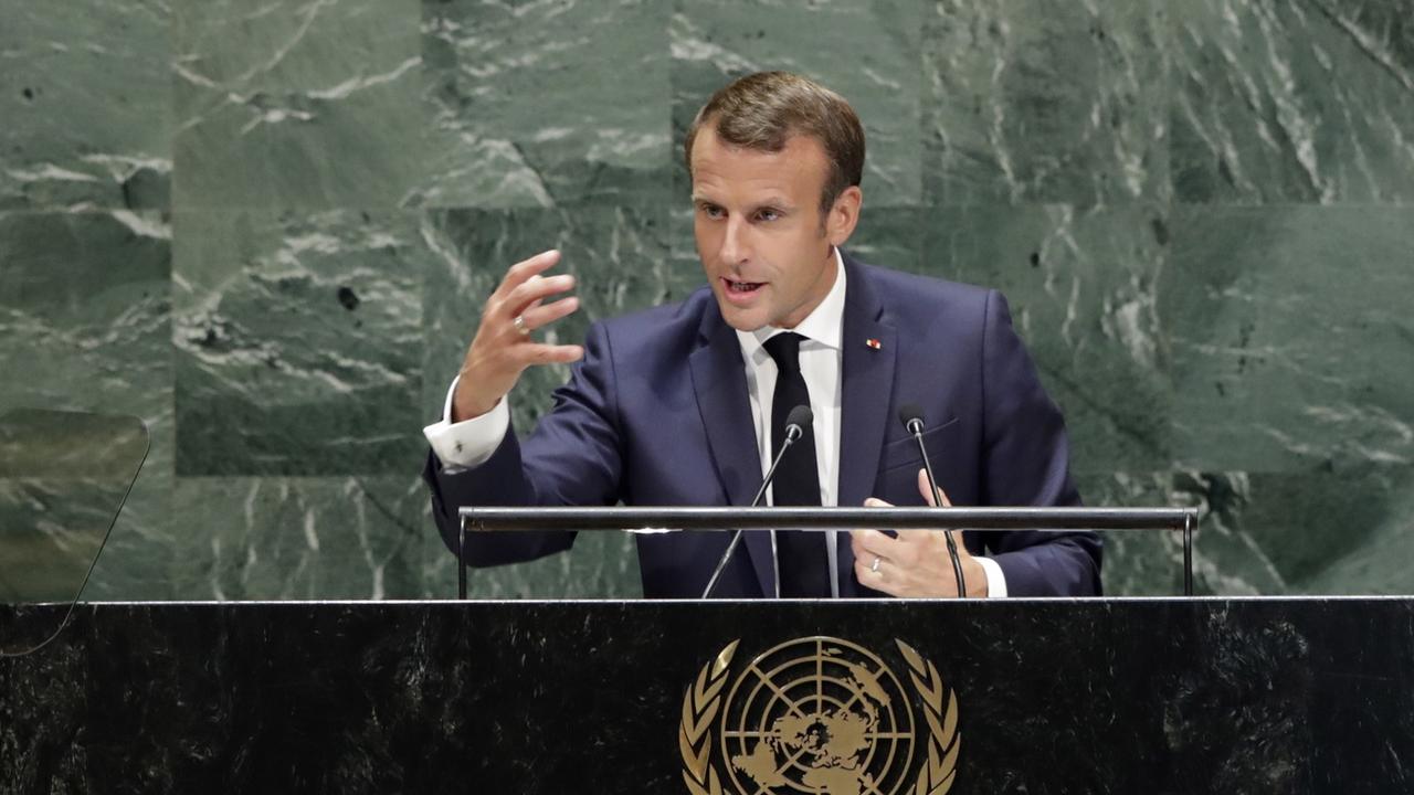 Le président français Emmanuel Macron à la tribune de l'ONU, le 24 septembre. [EPA - Jason Szenes]
