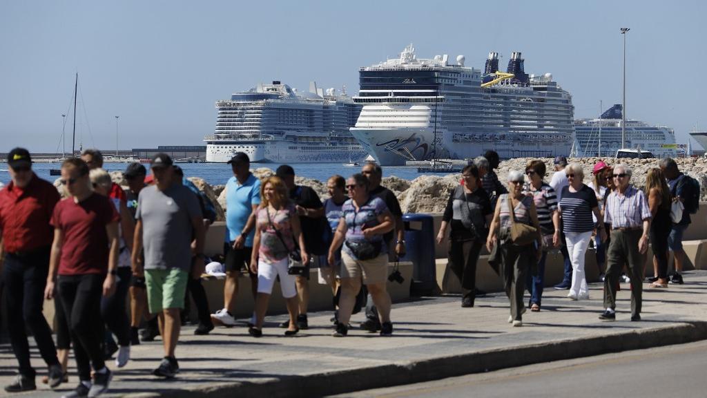 Des bateaux de croisière ont débarqué leurs passagers à Palma. [AFP - Clara Margais/dpa]