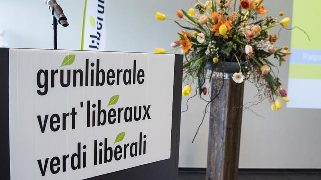 Les Vert'libéraux visent au moins 10 sièges au National lors de élections fédérales de 2019. [Keystone - Peter Schneider]