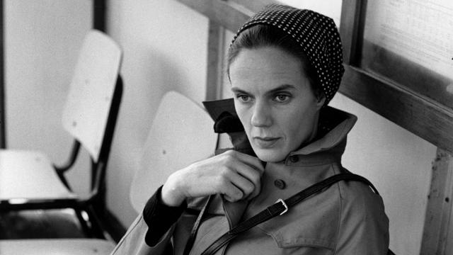 Martine Franck photographiée par Henri Cartier Bresson, Venise Italie 1972 © Henri Cartier Bresson Magnum Photos [Henri Cartier Bresson Magnum Photos - © Henri Cartier Bresson]