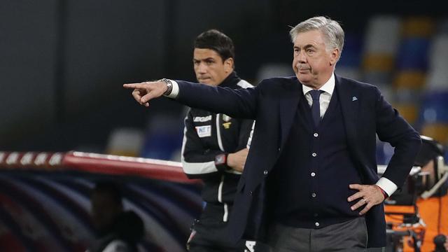 Carlo Ancelotti montre déjà la voie à suivre pour Everton: celle du retour dans le Top-6. Y parviendra-t-il? [Keystone - Cesare Abate]