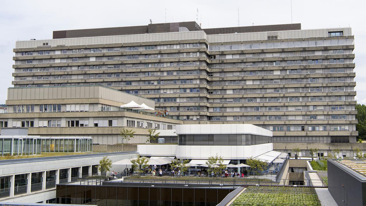 Le Centre hospitalier universitaire vaudois (CHUV) n'est pas doté d'un conseil d'administration. [Keystone - Jean-Christophe Bott]