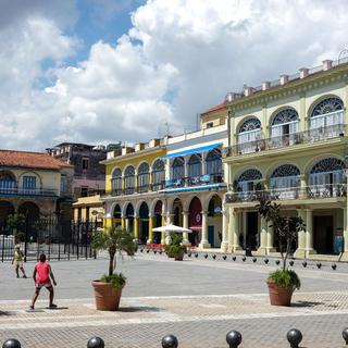 La Plaza Vieja de La Havane, rénovée pour les 500 ans de la ville. [Picture-Alliance/DPA/AFP - Jens Kalaene]