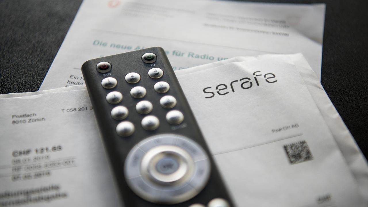 La compagnie Serafe a assuré la transition de Billag pour percevoir la redevance de radio-TV. [Keystone - Christian Beutler]
