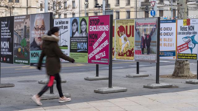 Tous les cantons ont refusé l'initiative sur le mitage du territoire. [Keystone - Martial Trezzini]