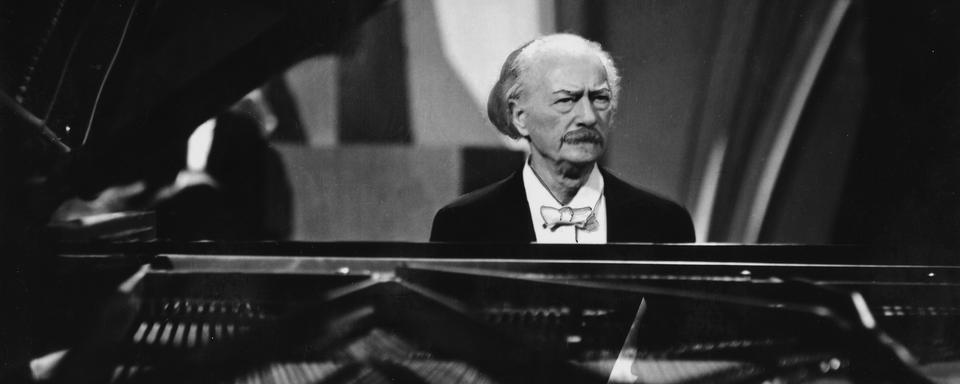 Le pianiste Ignace Paderewski en août 1936. [Evening Standard/Hulton Archive/Getty Images]